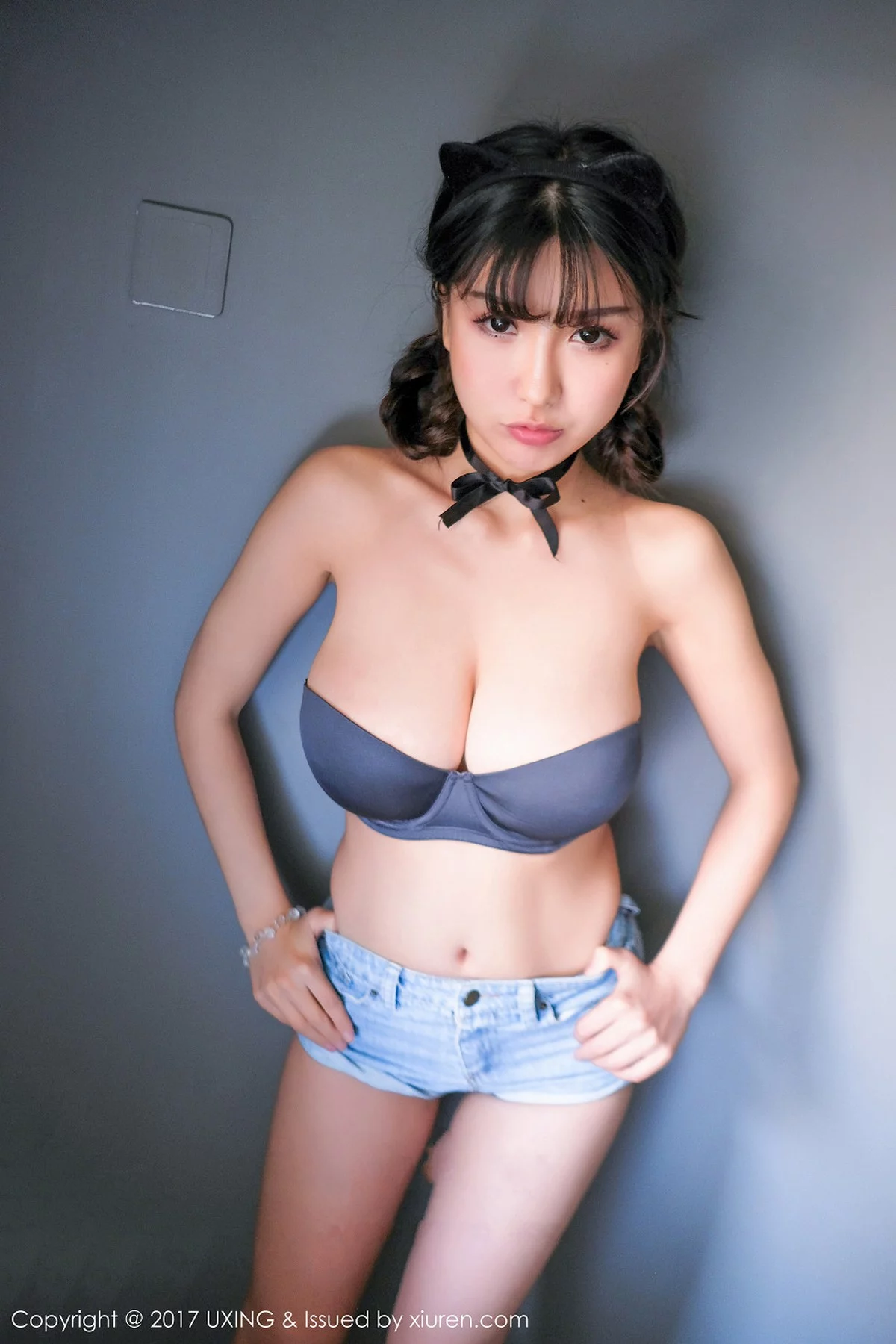 Xrmnw.Com[UXING优星馆]Vol.053_巨乳嫩模晓茜sunny粉红薄纱性感内衣秀傲人巨乳诱惑写真38P