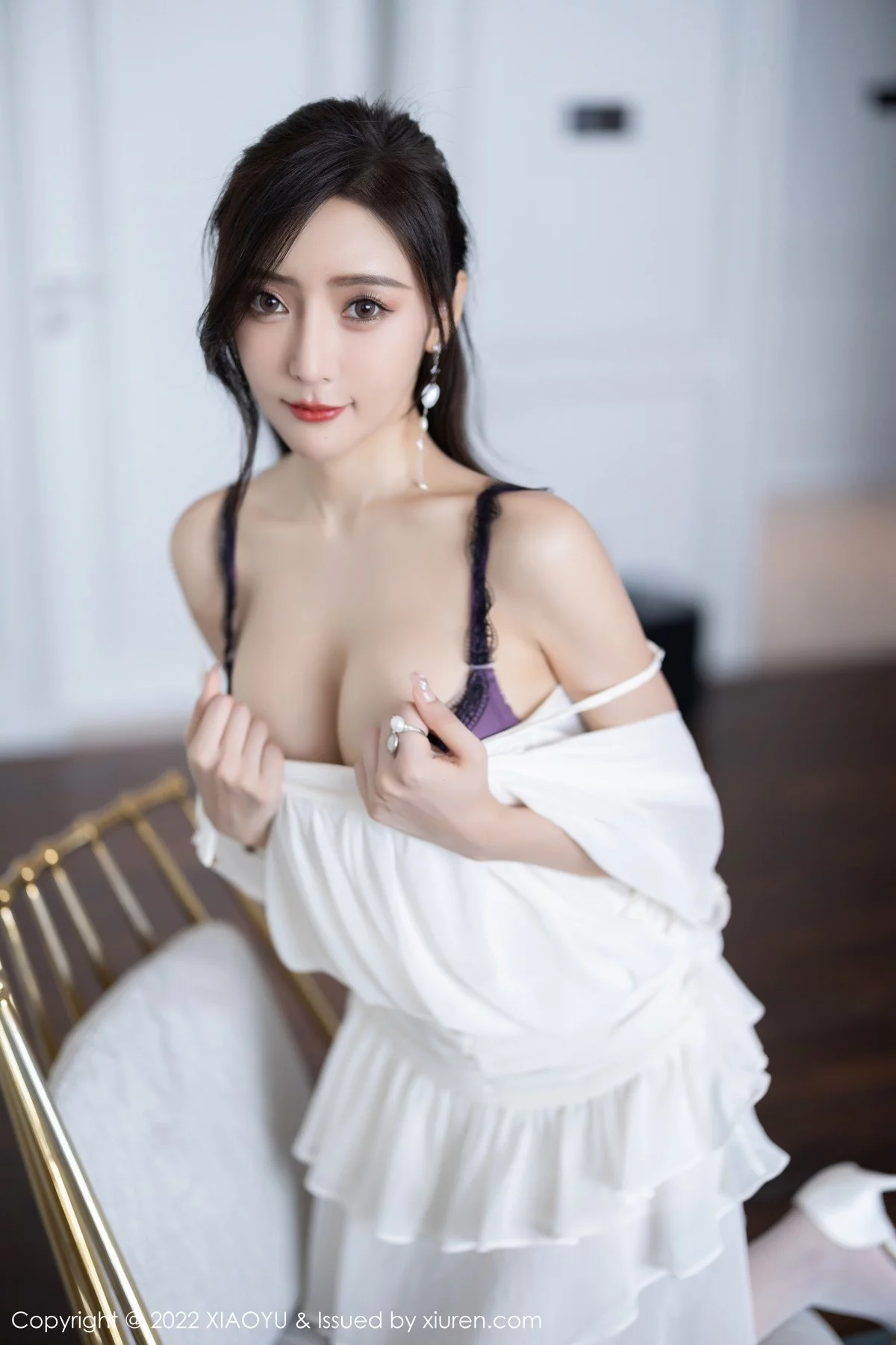 Xrmnw.Com[XiaoYu画语界]Vol.822_女神王馨瑶yanni性感白色连衣裙配开档白丝露蕾丝内衣诱惑写真84P