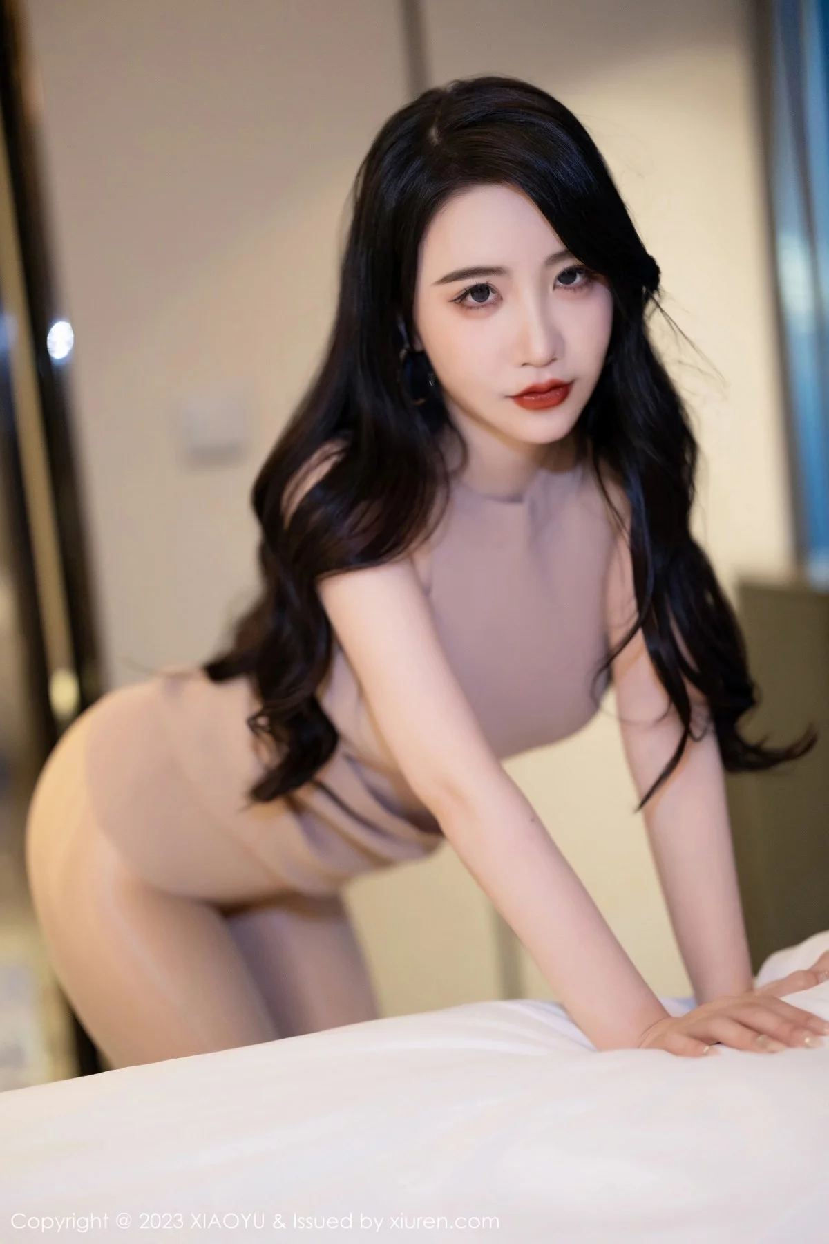 Xrmnw.Com[XiaoYu画语界]Vol.1035_女神Cherry樱桃酱暖灰色连衣裙配无内肉丝秀完美身材诱惑写真72P