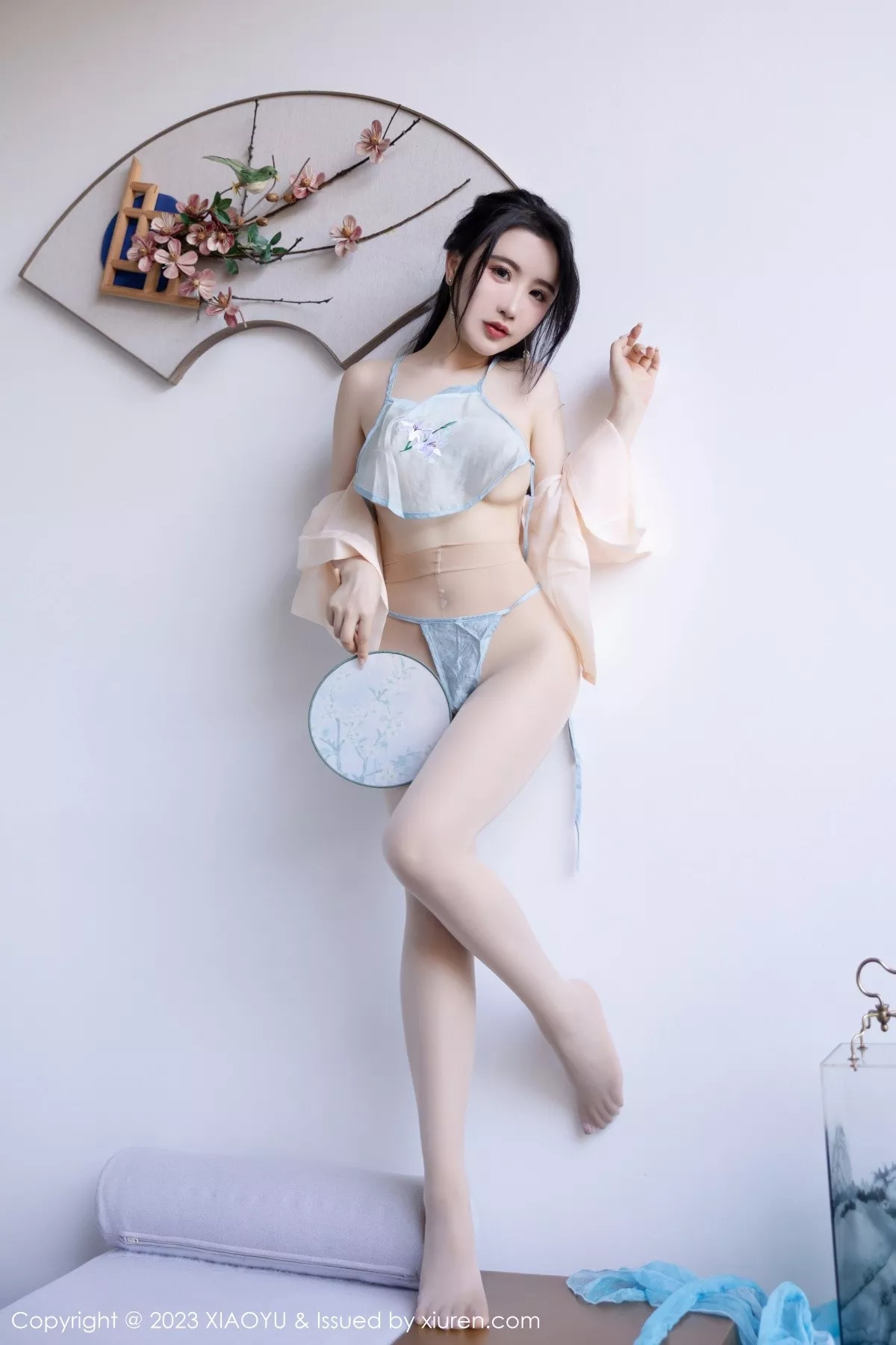 Xrmnw.Com[XiaoYu画语界]Vol.1057_女神Cherry樱桃酱淡蓝古装服饰配超薄肉丝秀惹火身材诱惑写真81P